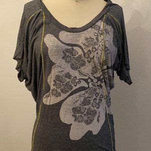 Scrapbook Flutter Sleeve Grey and Yellow stripe floral graphic short sleeve S